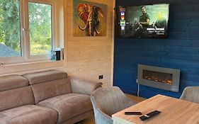 West Wicklow 5 Person Cabin