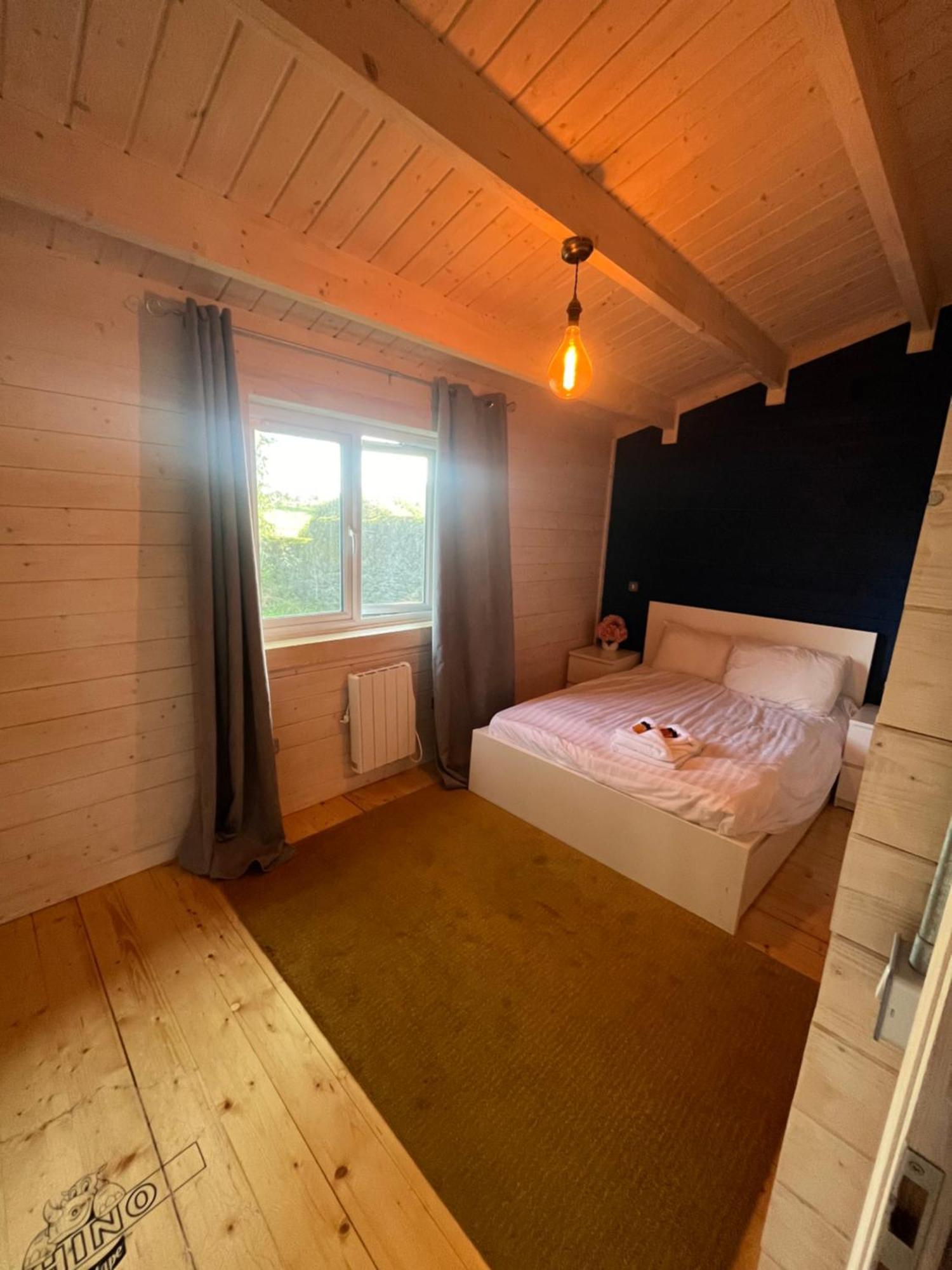 West Wicklow 5 Person Cabin Baltinglass Exterior photo