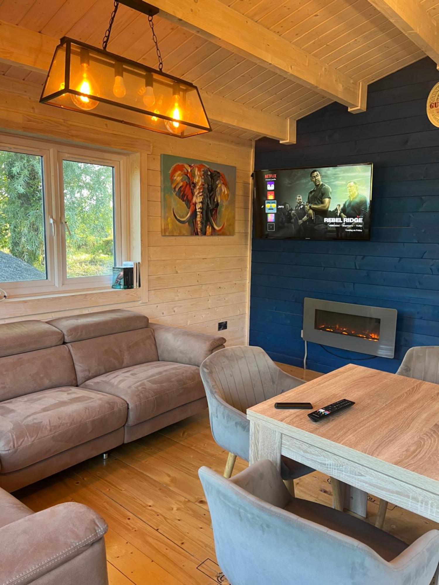 West Wicklow 5 Person Cabin Baltinglass Exterior photo