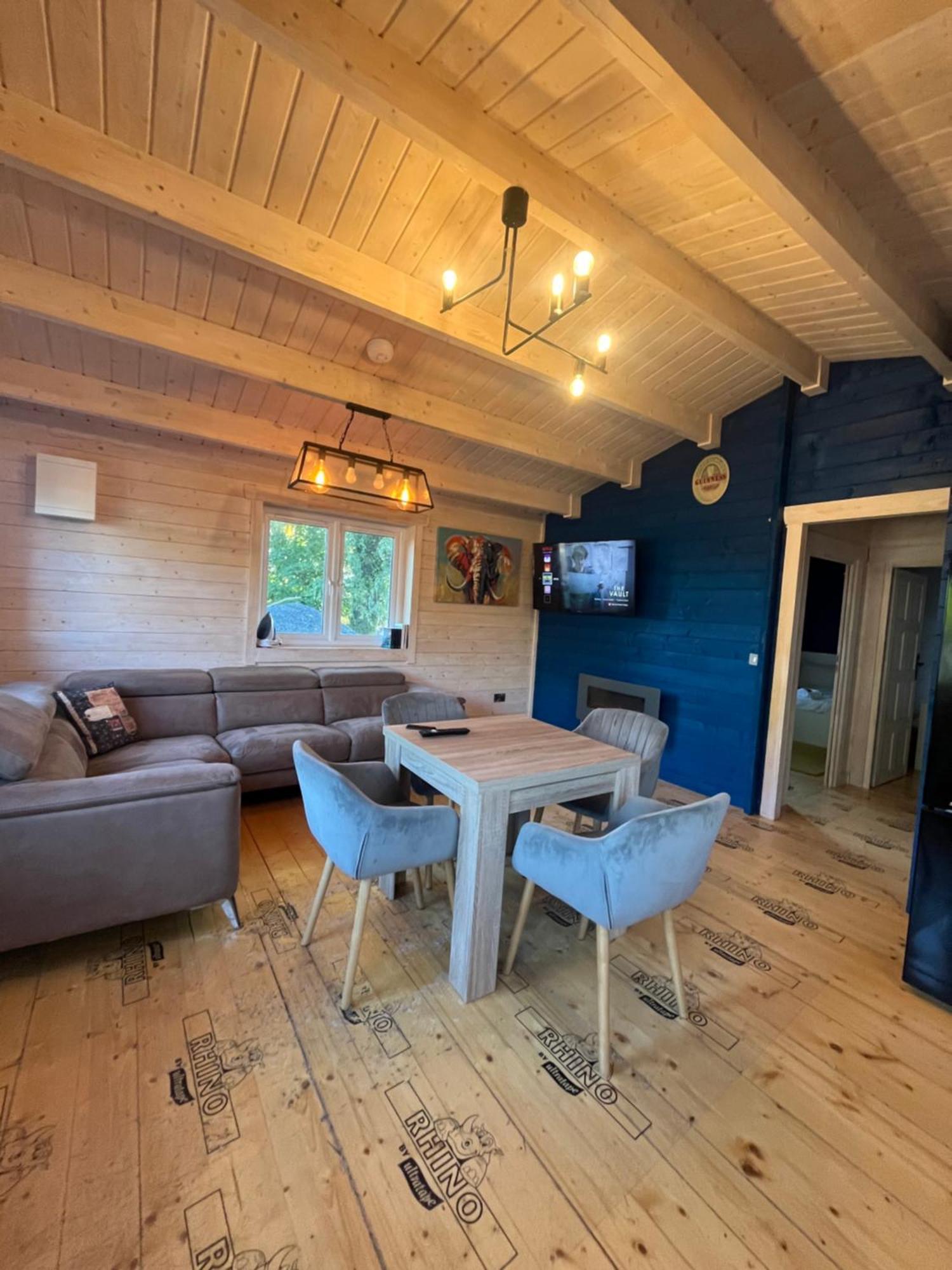 West Wicklow 5 Person Cabin Baltinglass Exterior photo